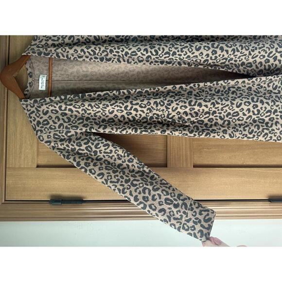 Abercrombie & Fitch Soft A&F Leopard Animal Print Duster Cardigan Women Size XS​ - Picture 3 of 12